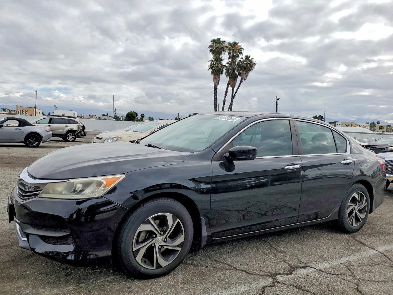 Salvage Honda Accord Image
