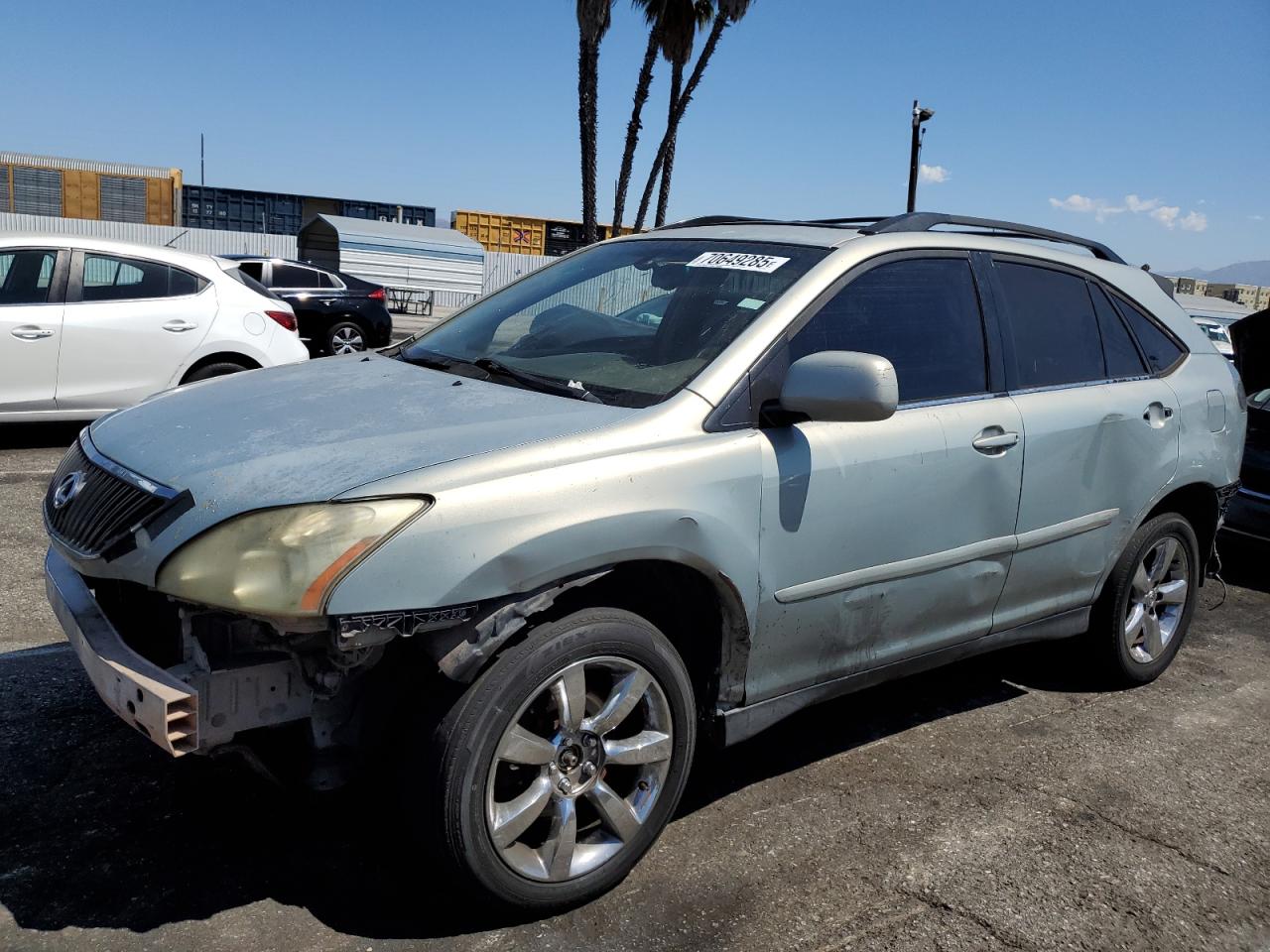 Salvage Lexus RX Image