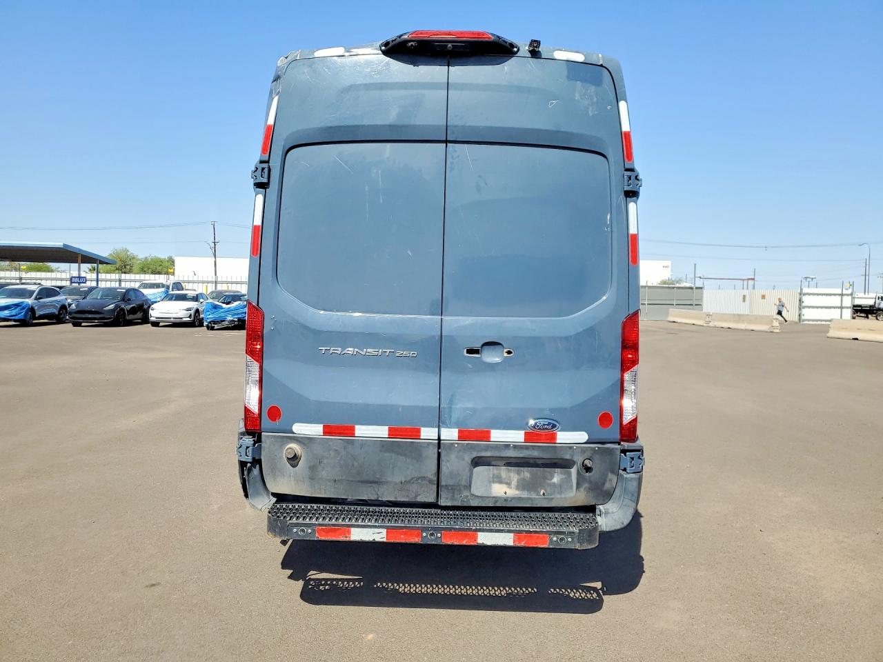Ford Transit T-250
