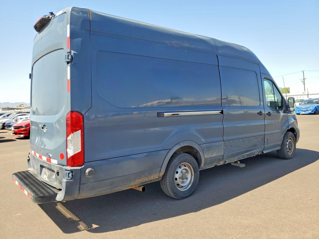 Ford Transit T-250