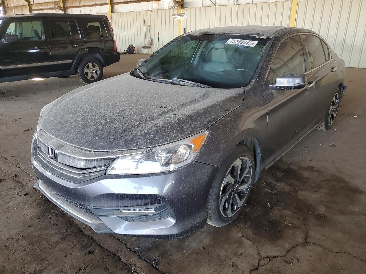 Salvage Honda Accord Image