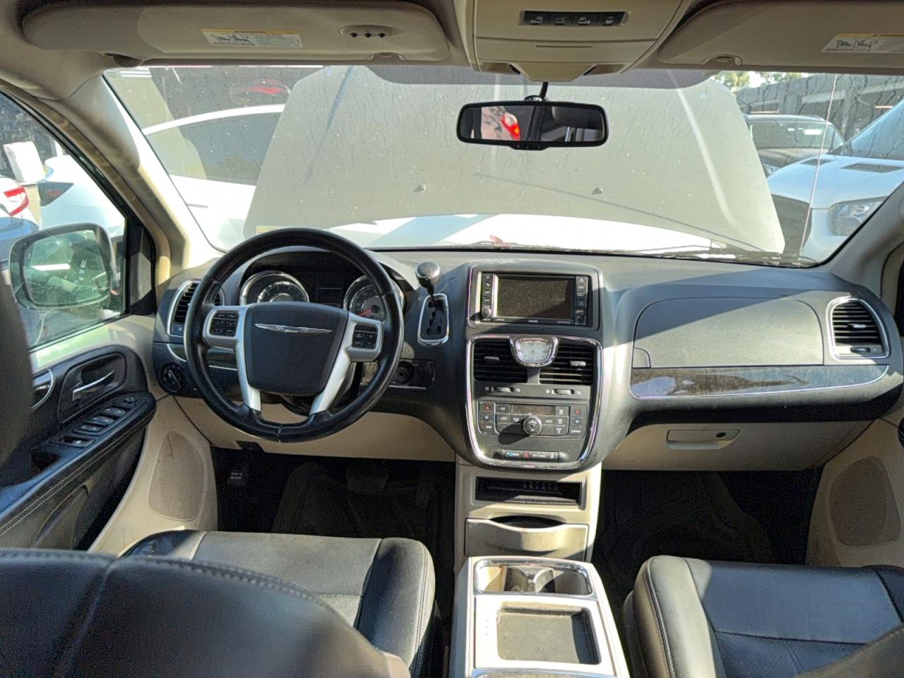 Chrysler Minivan Touring