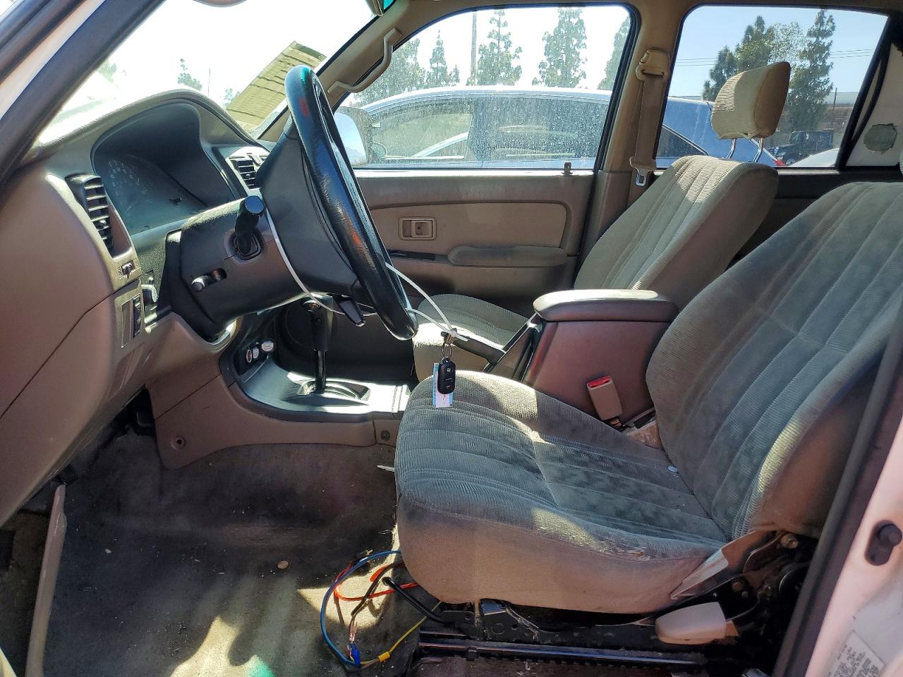 Toyota 4Runner Base