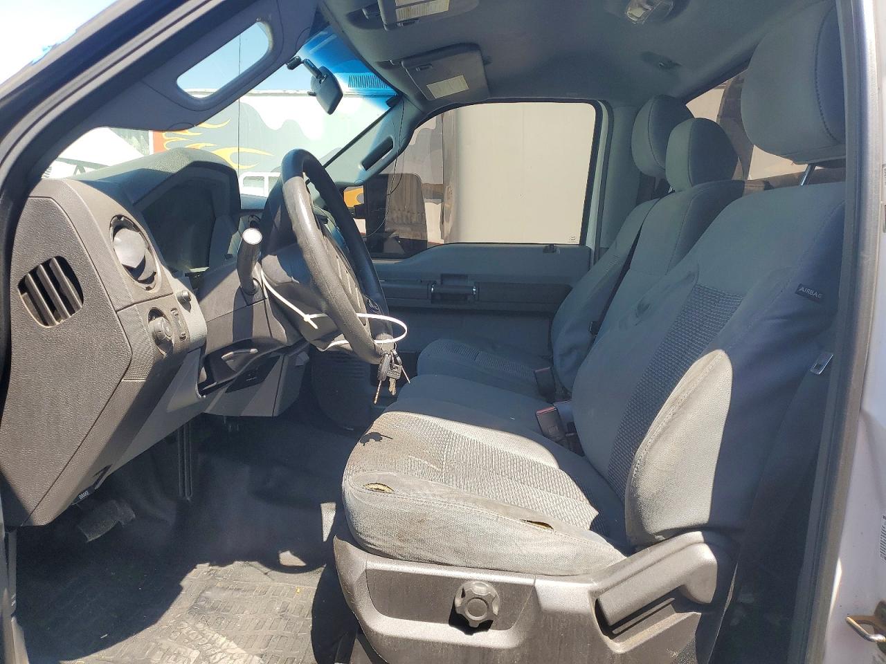 Ford F-550 Super Duty