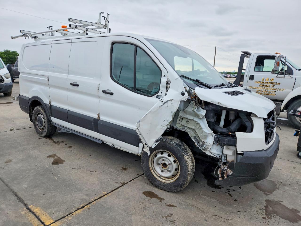 Ford Transit T-150
