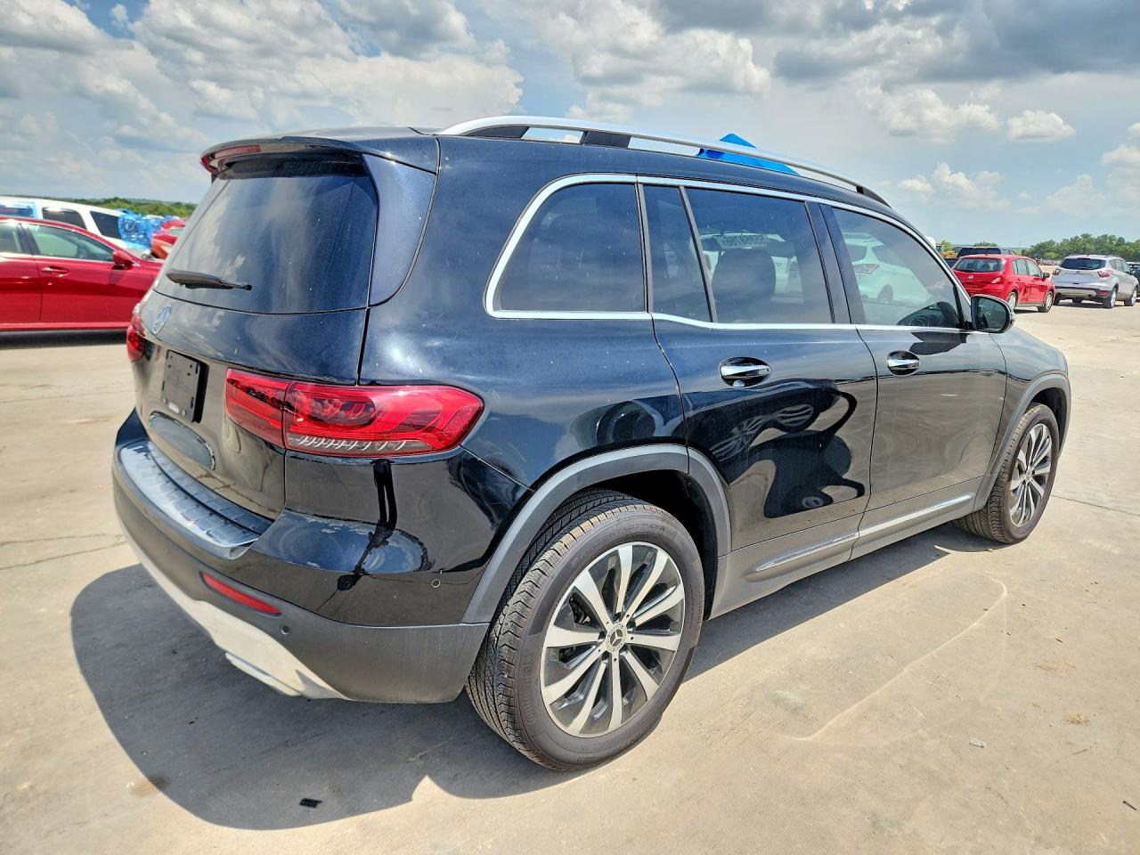 Mercedes-Benz GLB 250