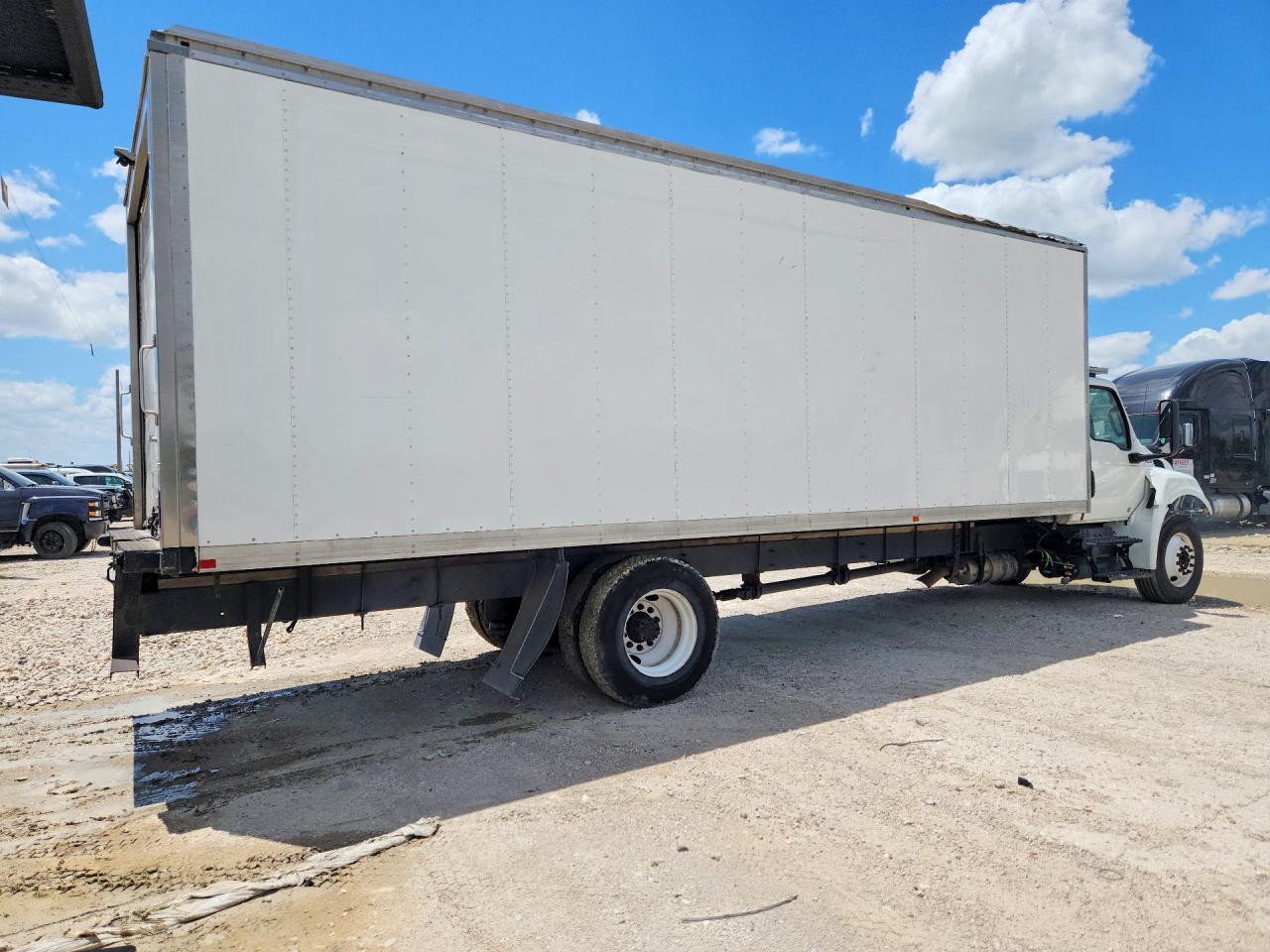 International Mv607