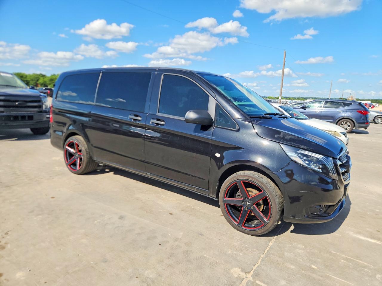 Mercedes-Benz Metris