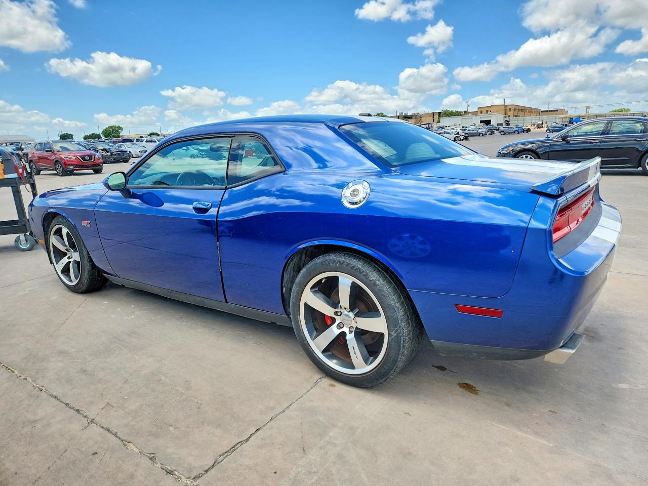 Dodge Challenger Srt-8