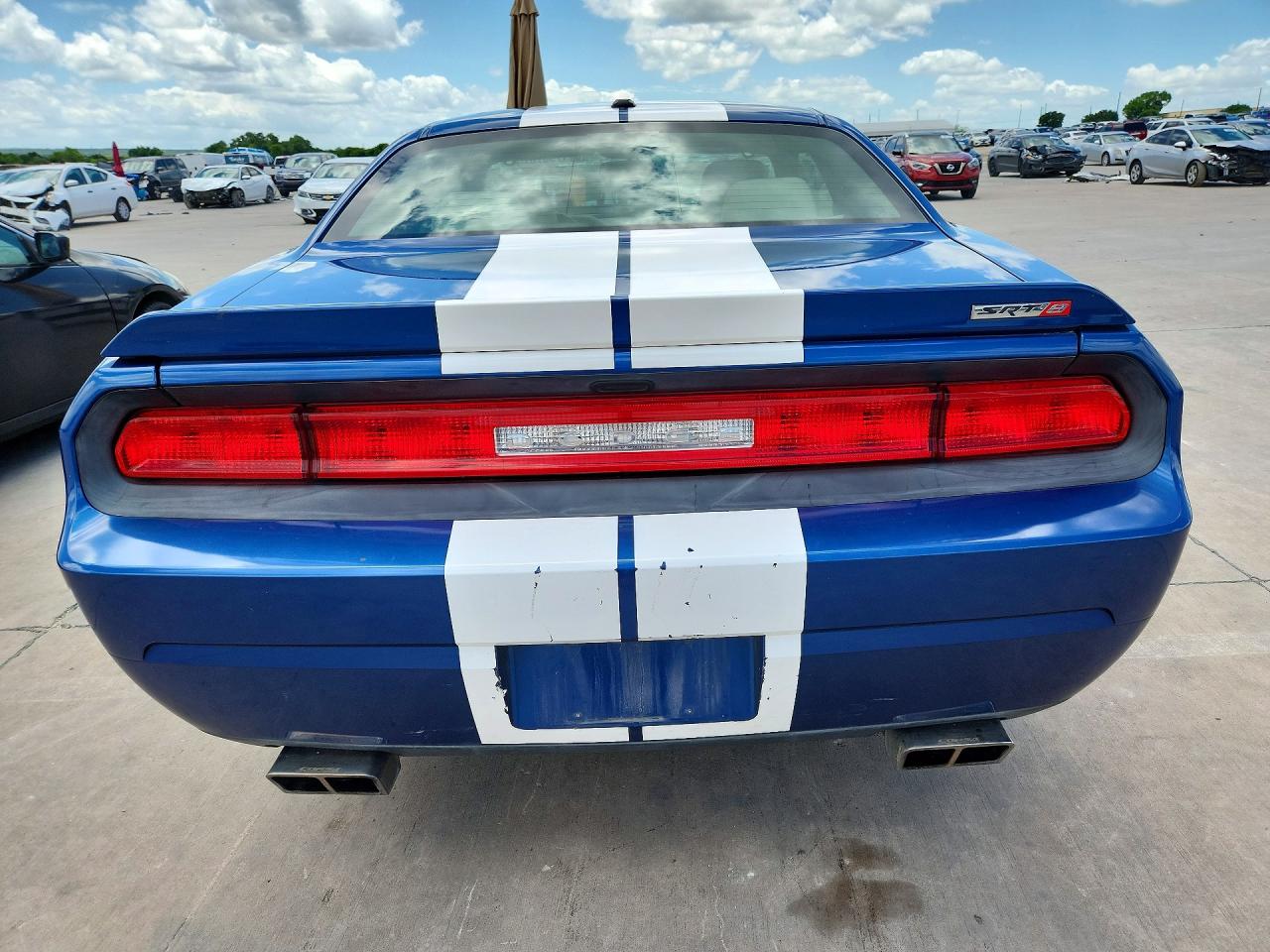 Dodge Challenger Srt-8