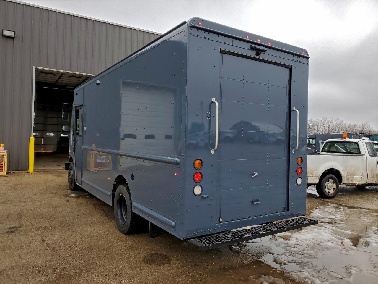 Freightliner Chassis M Line Walk-in Van