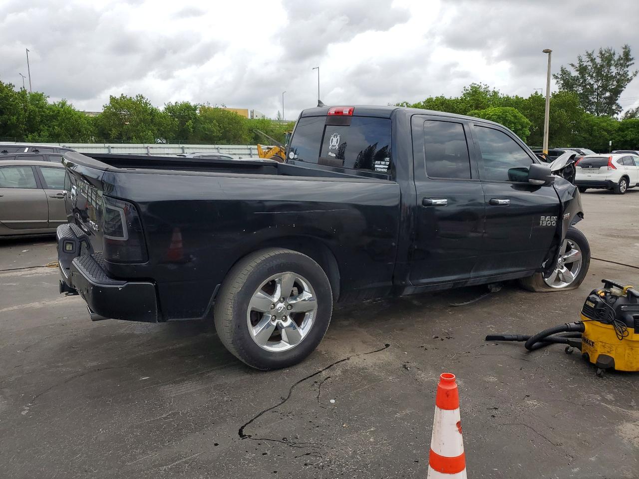 Ram 1500 Slt