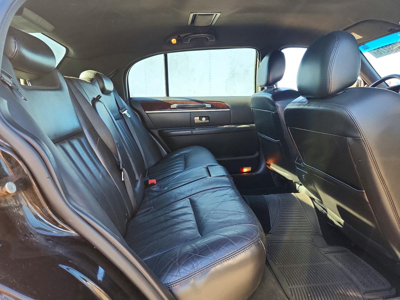 Lincoln Towncar Executive L