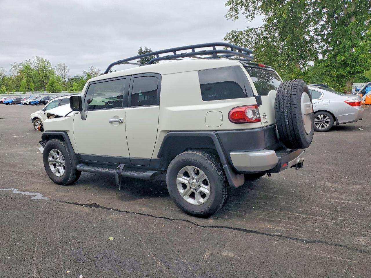 Toyota FJ Cruiser Base