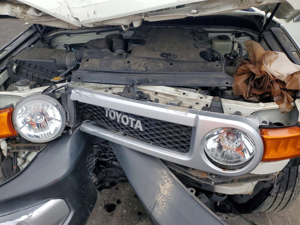 Toyota FJ Cruiser Base