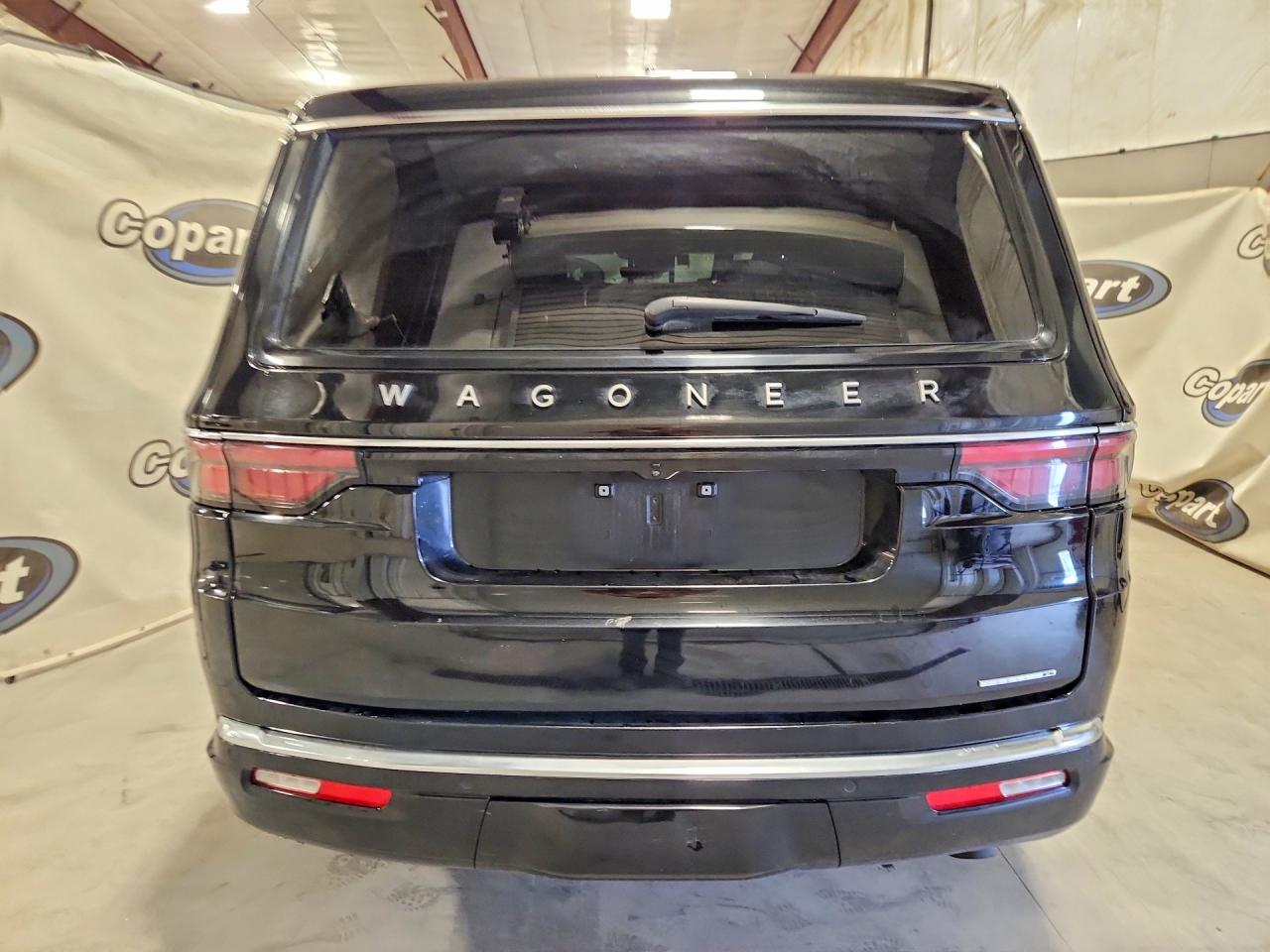 Jeep Wagoneer