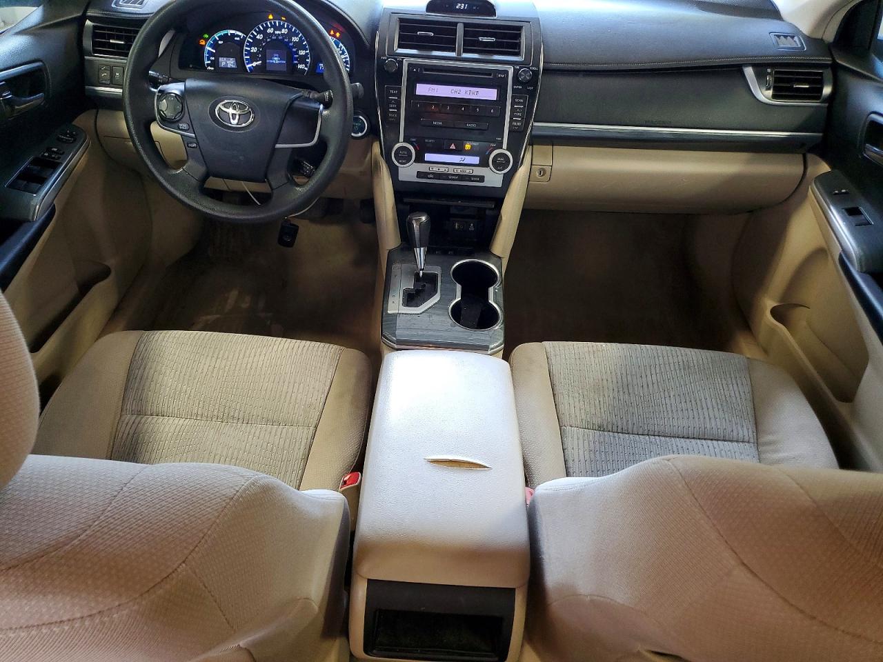 Toyota Camry Le