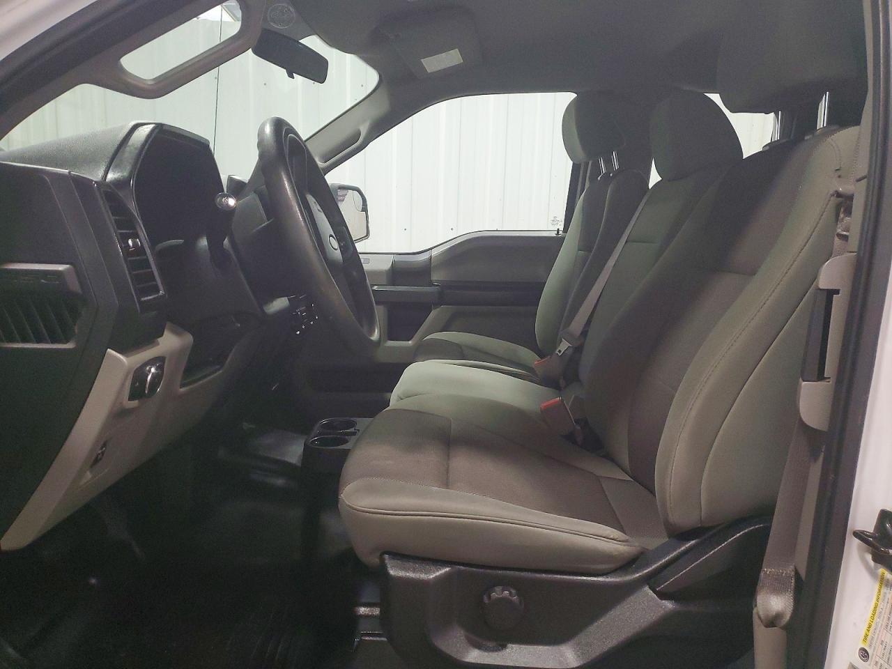 Ford F-150 Super Cab