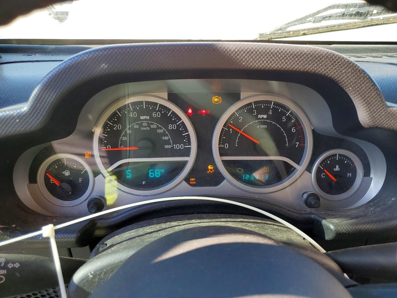 Jeep Wrangler Sport