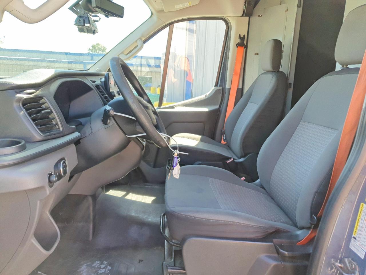 Ford Transit T-250
