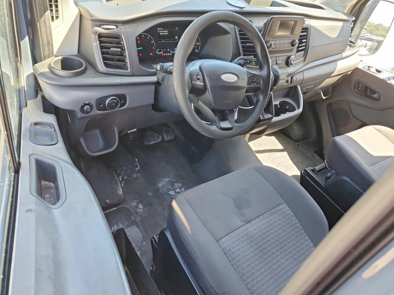 Ford Transit T-250