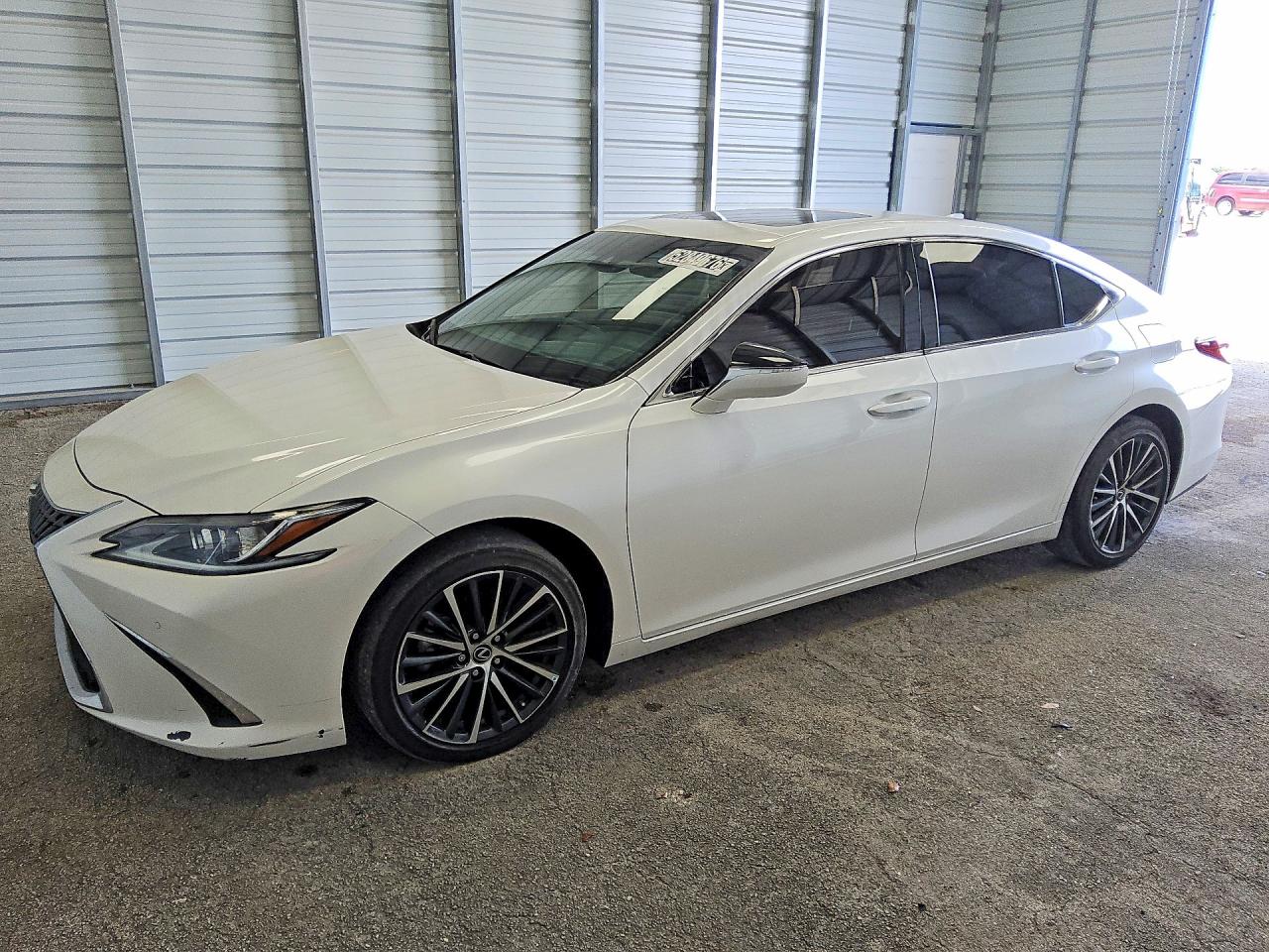 Salvage Lexus Es Image