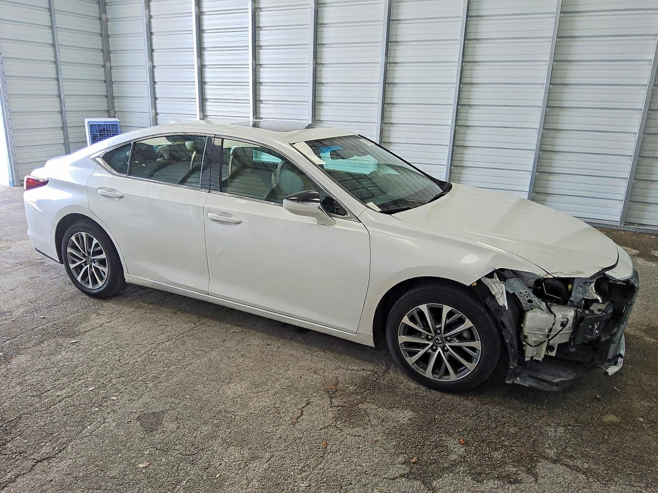 Lexus Es Base