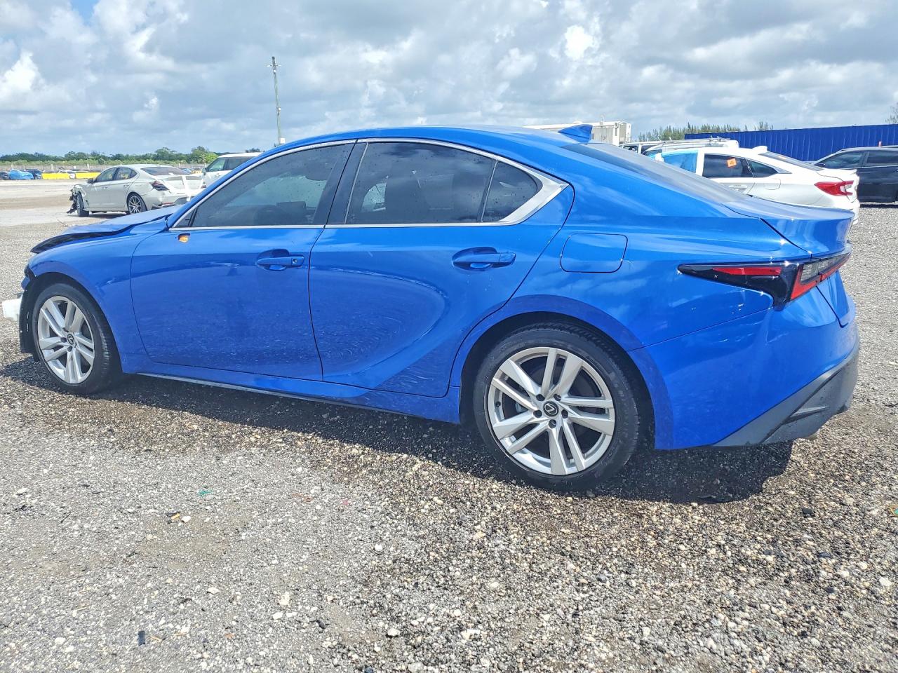 Lexus Is Base