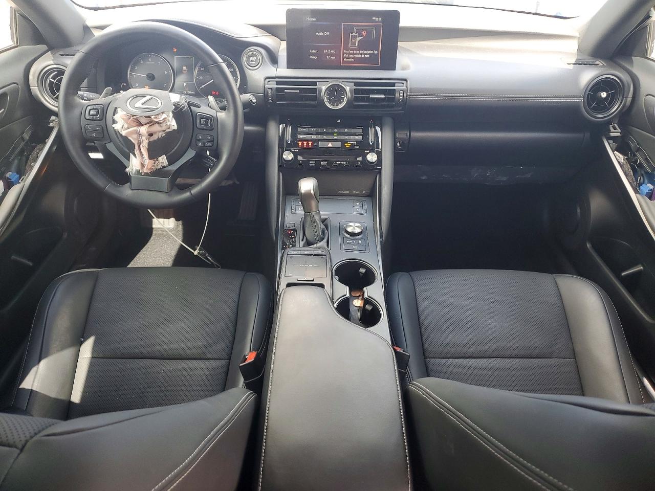Lexus Is Base