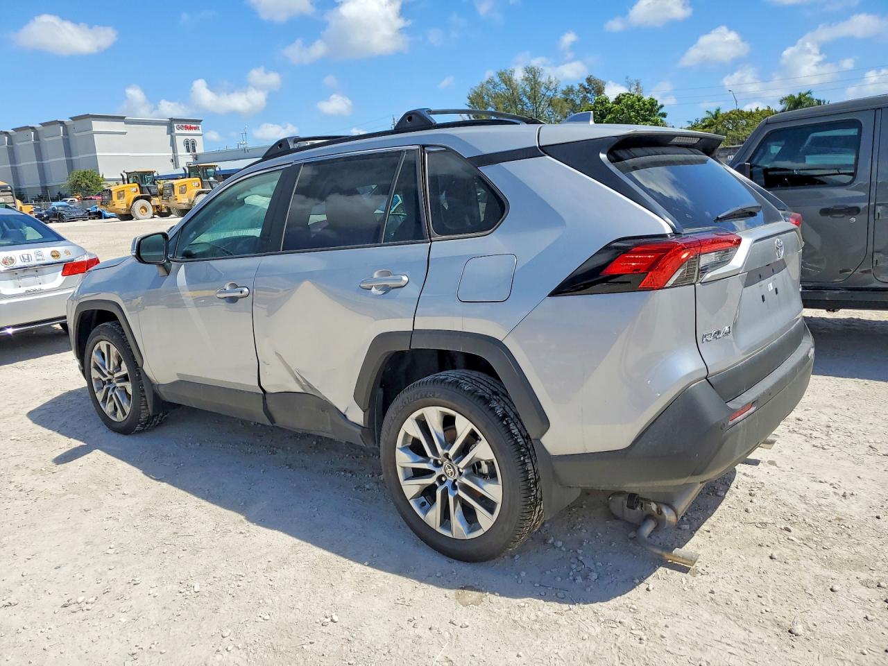 Toyota RAV4 Xle Premium