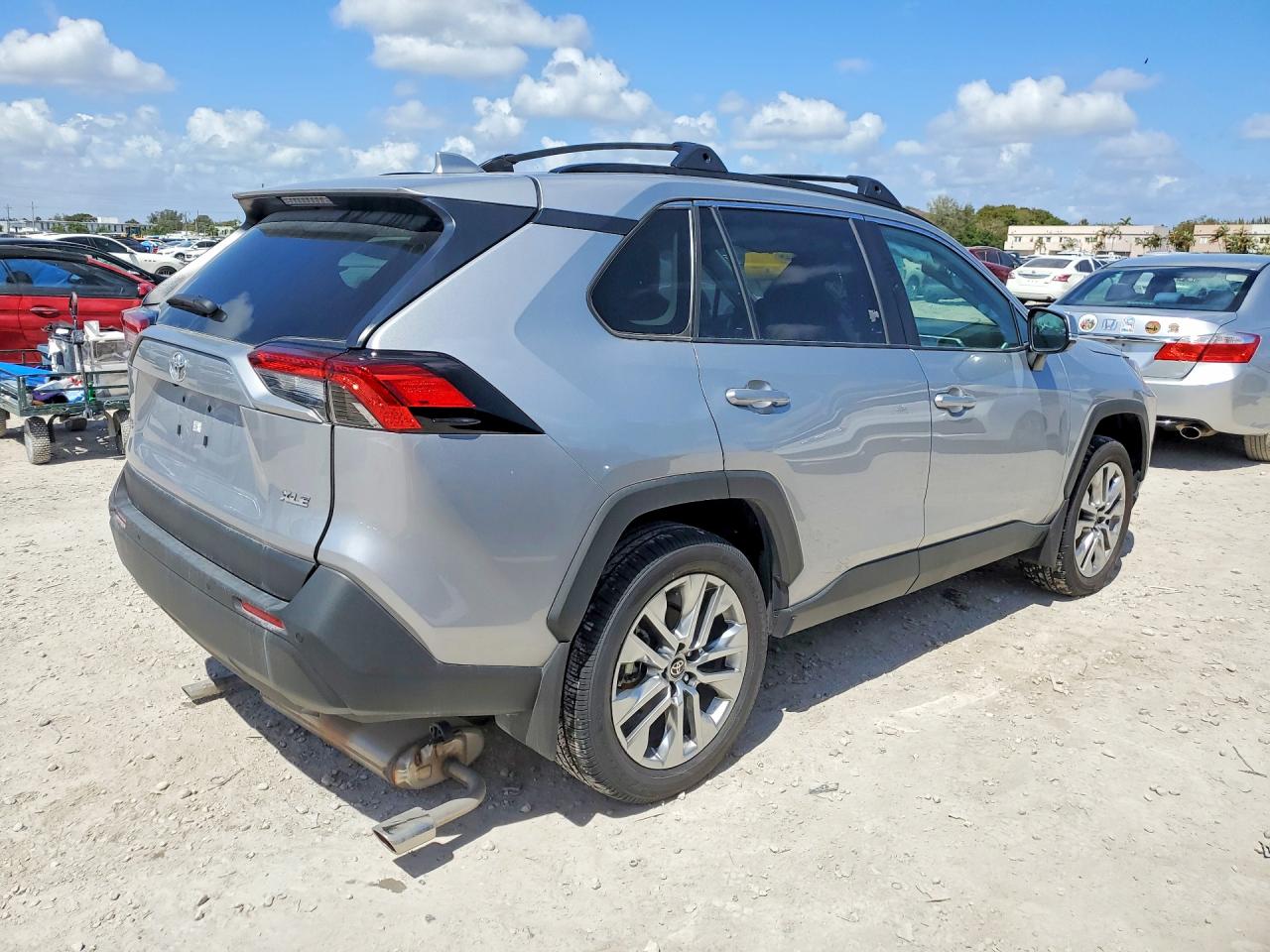 Toyota RAV4 Xle Premium