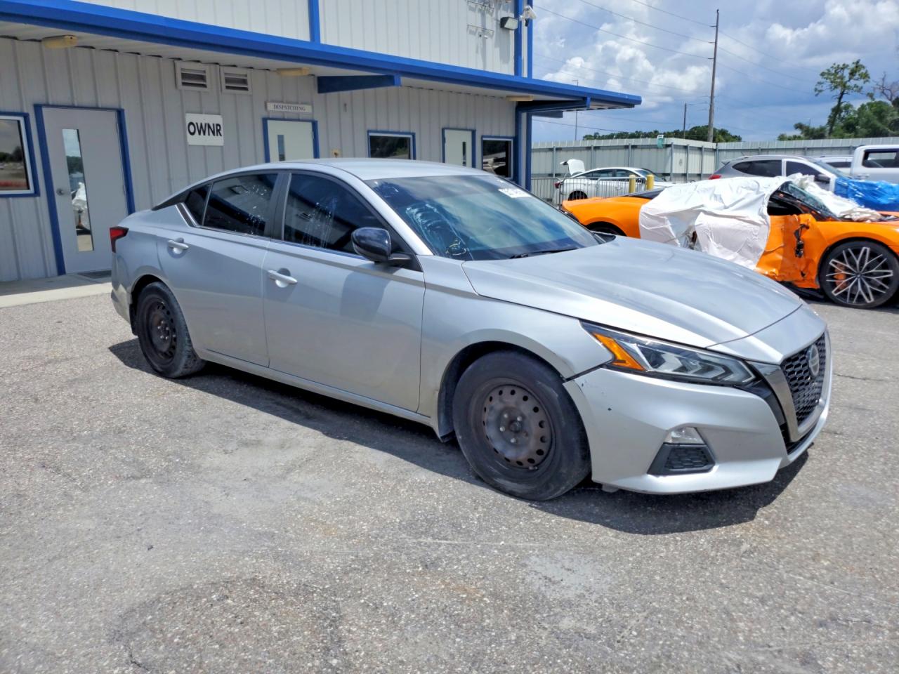 Nissan Altima Sr
