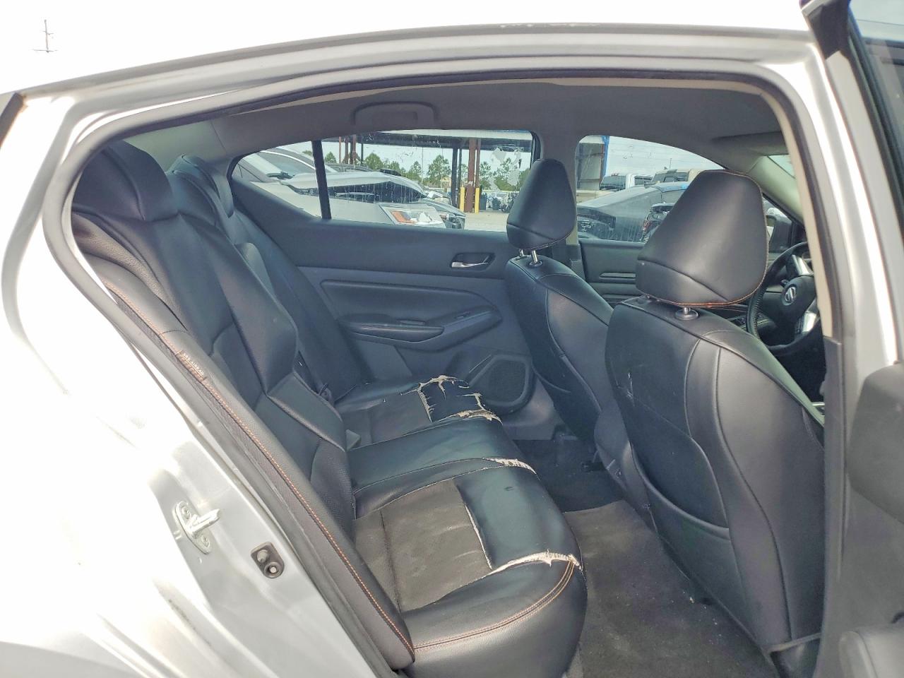 Nissan Altima Sr