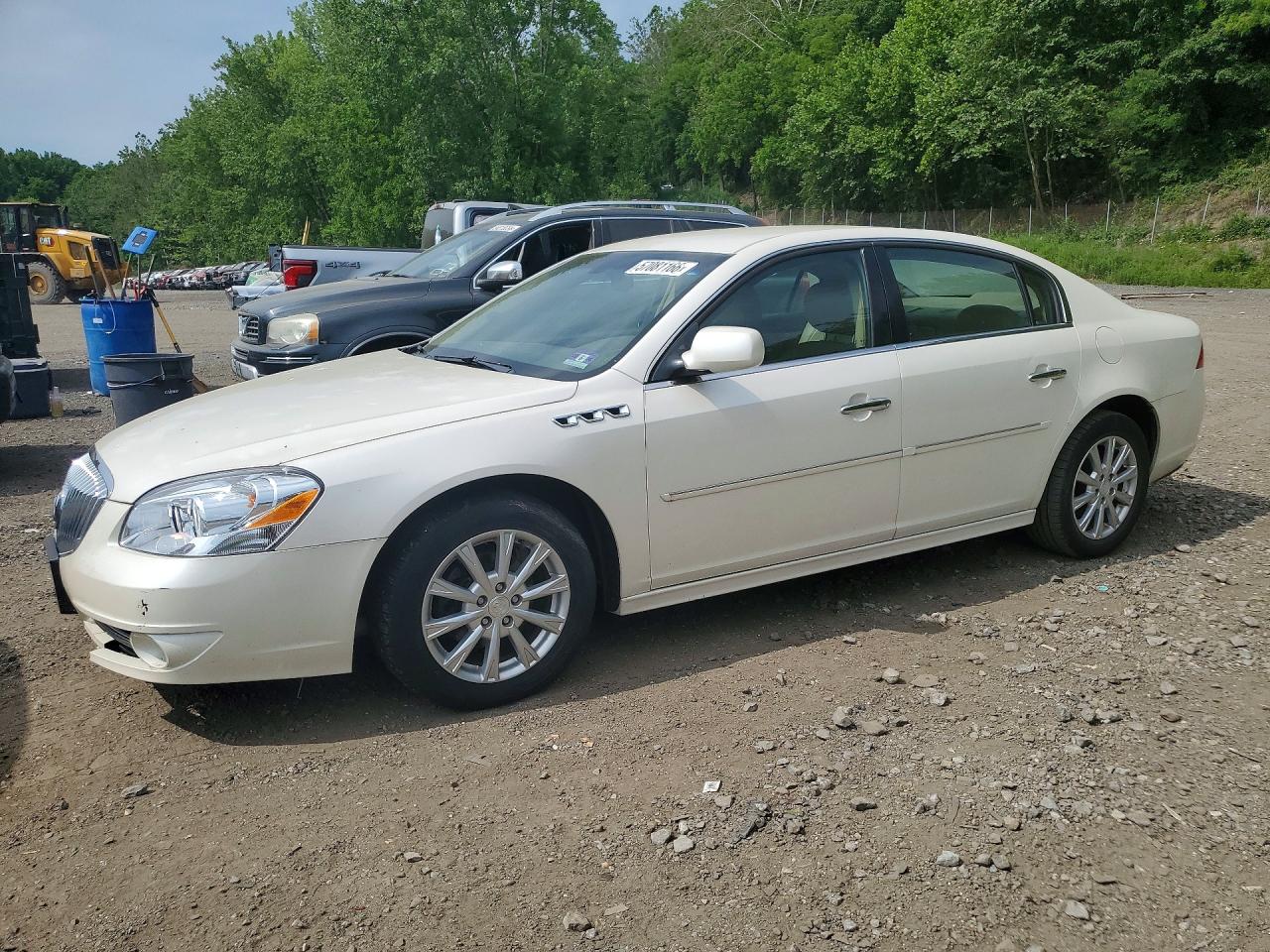 Salvage Buick Lucerne Image