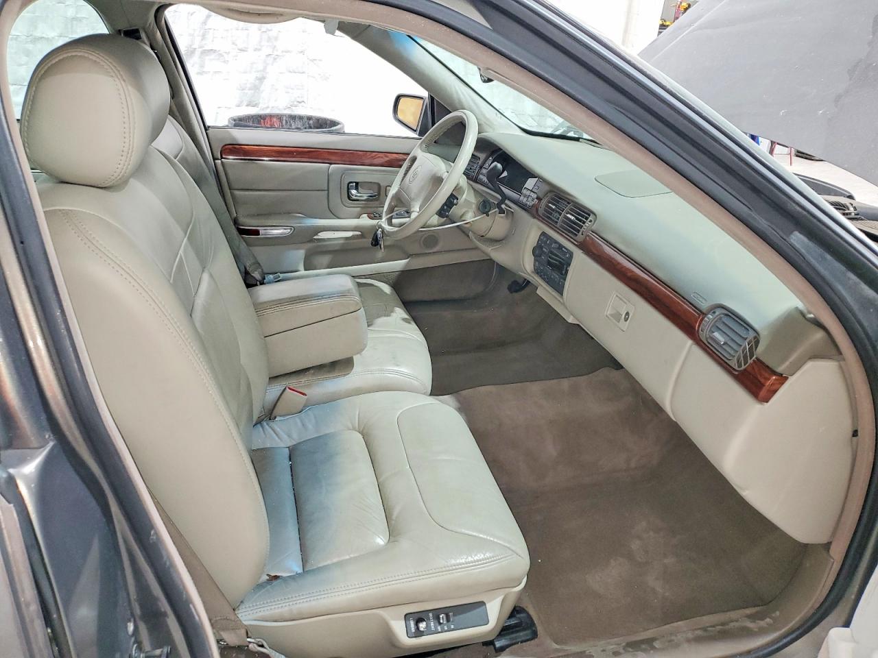 Cadillac DeVille