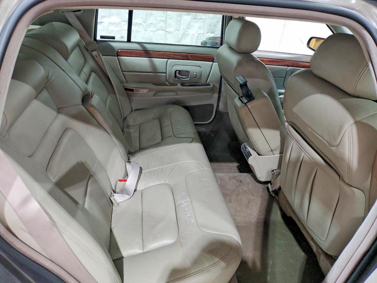 Cadillac DeVille