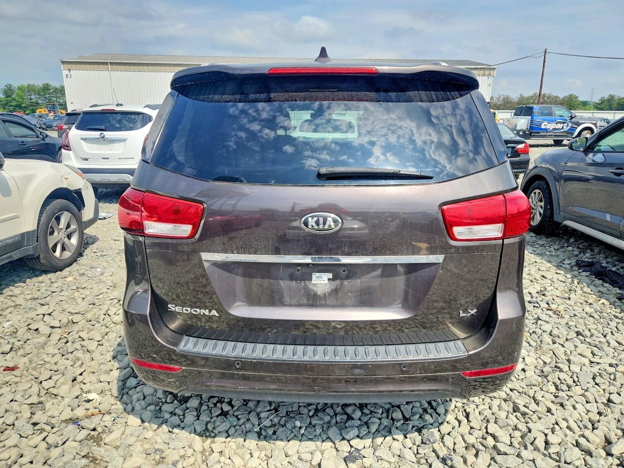 Kia Sedona Lx