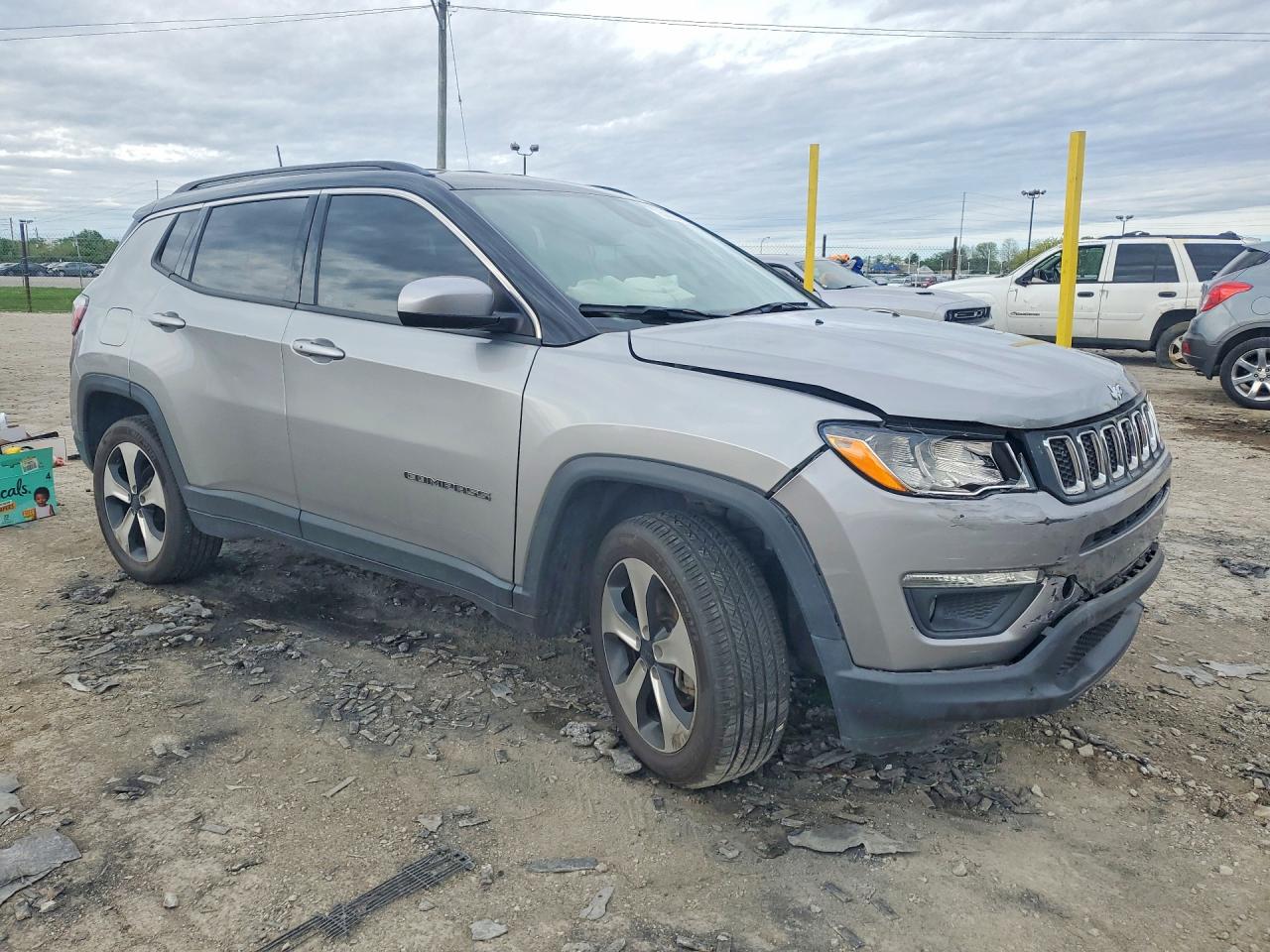 Jeep Compass Latitude