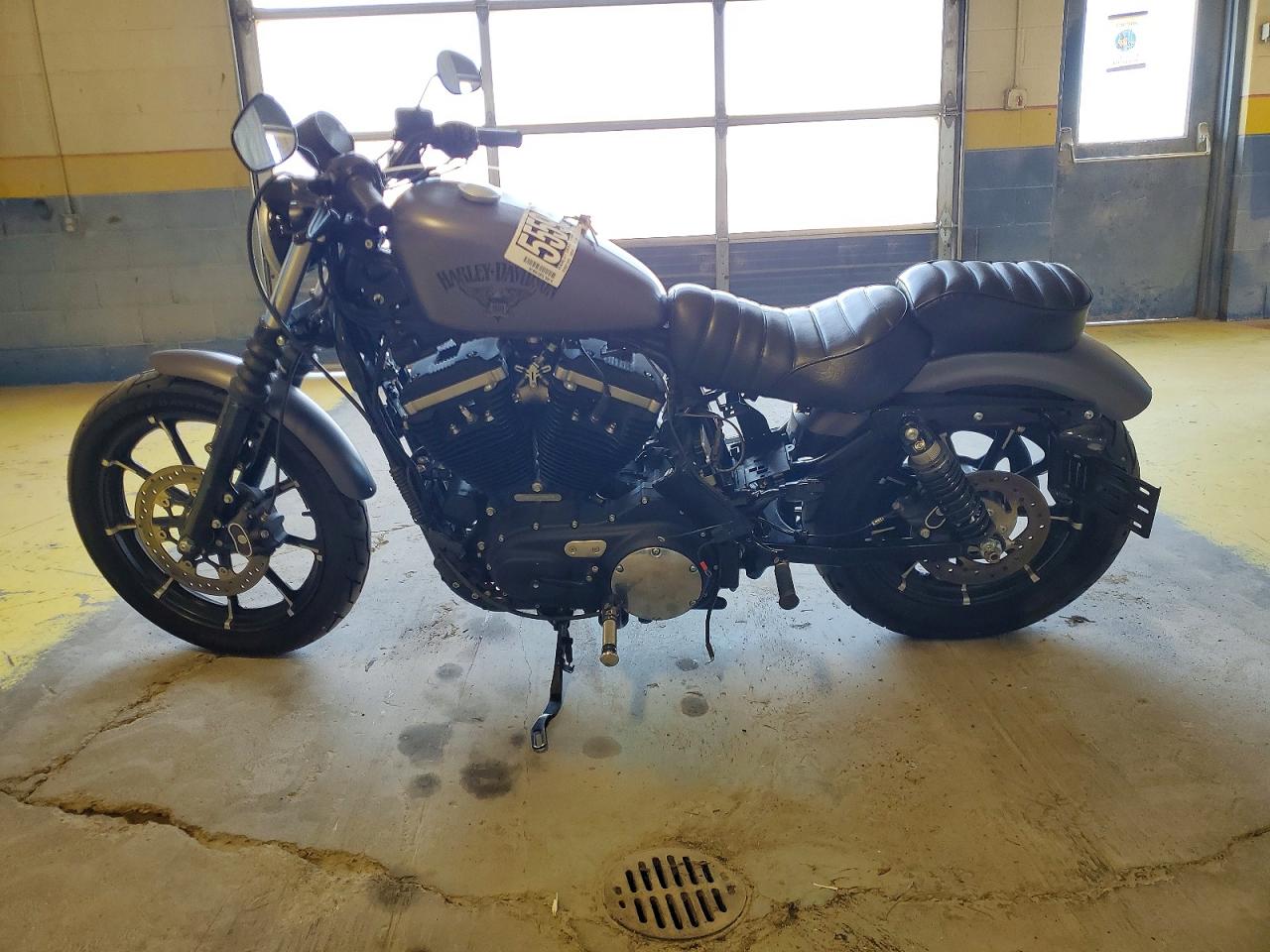Harley-Davidson Xl Iron 883