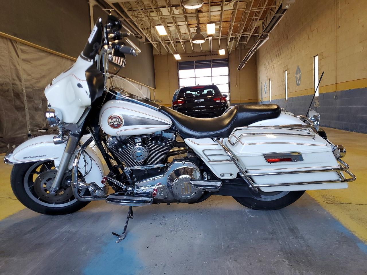 Harley-Davidson Fl Shrine