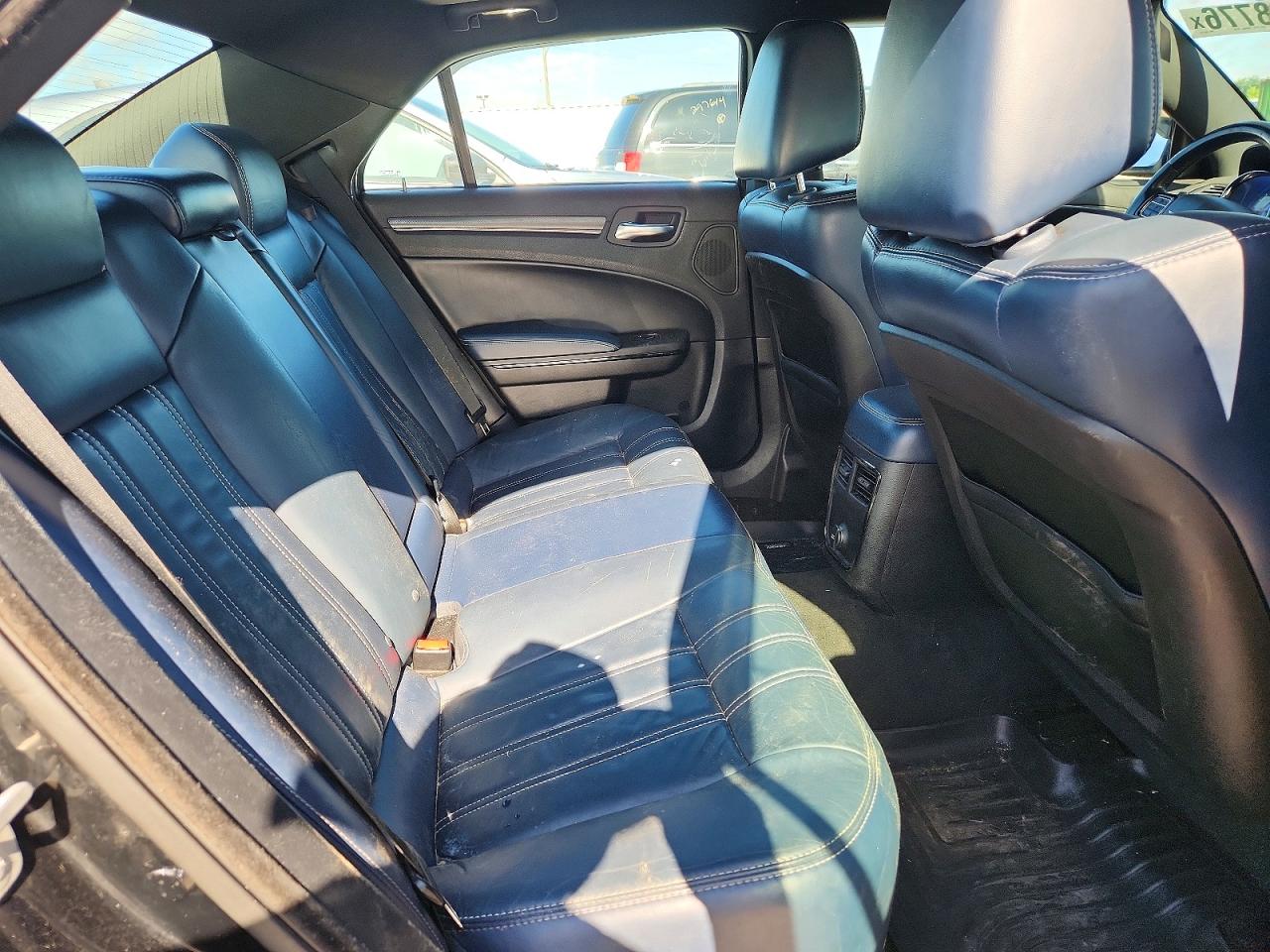 Chrysler 300 S