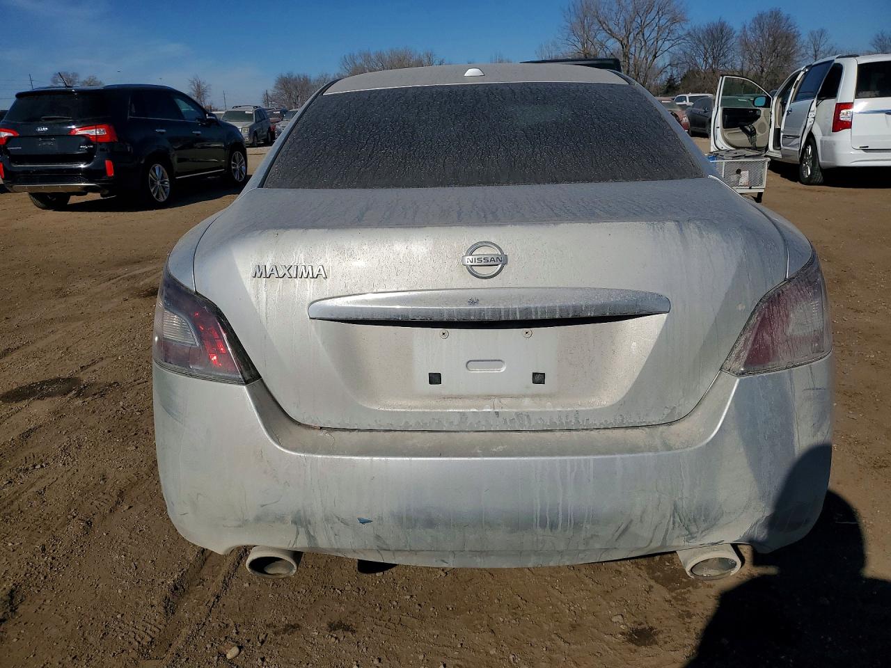 Nissan Maxima