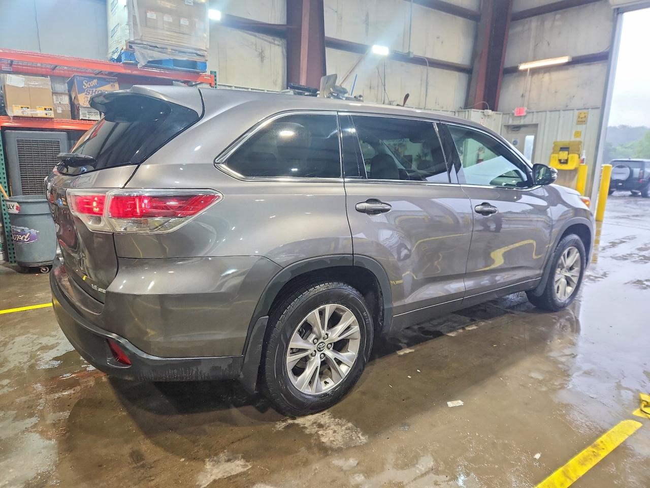 Toyota Highlander Le Plus