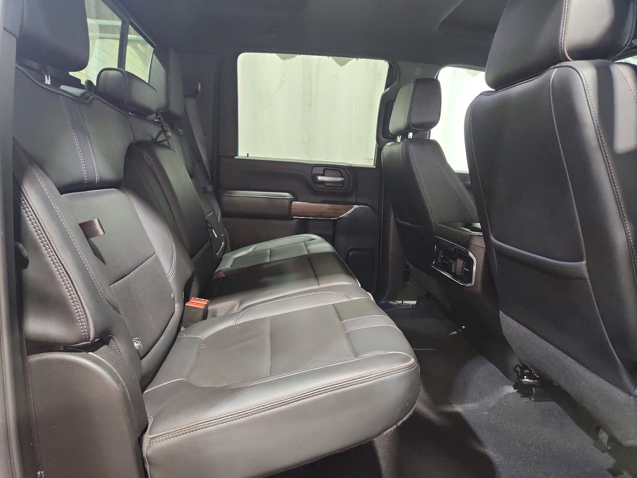 Chevrolet Silverado K2500 High Country