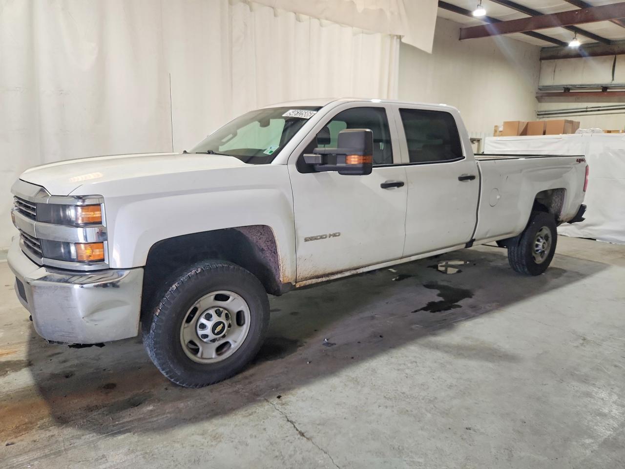 Salvage Chevrolet Silverado Image