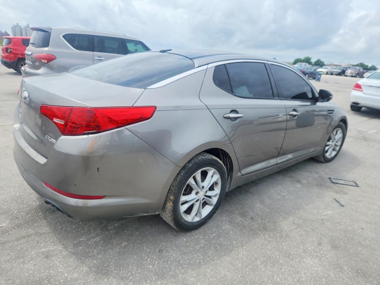 Kia Optima Ex