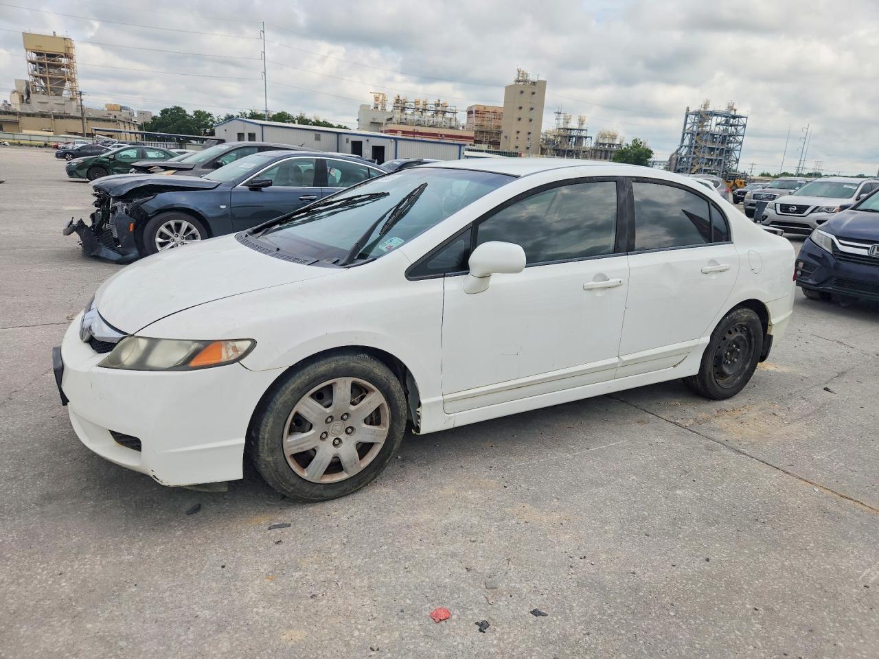 Salvage Honda Civic Image