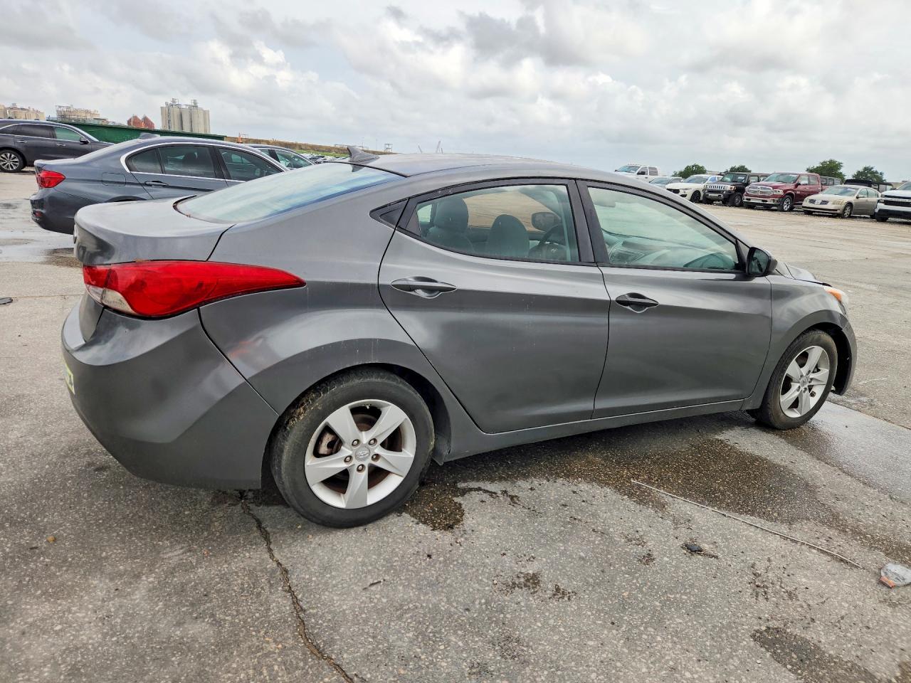 Hyundai ELANTRA Gls