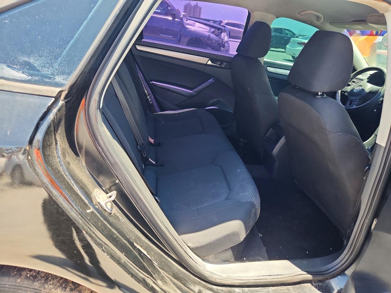 Volkswagen Passat S