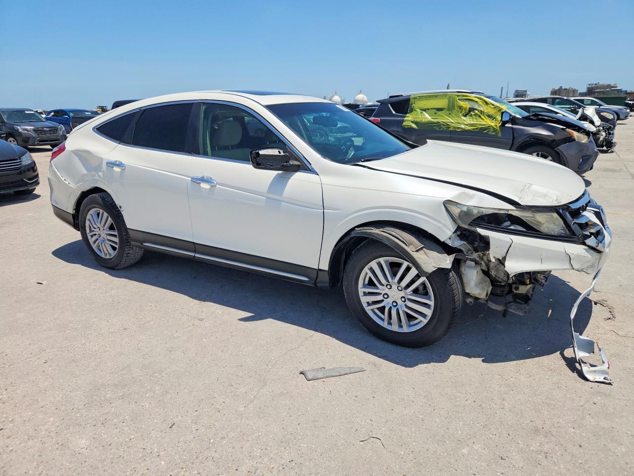 Honda Crosstour Ex